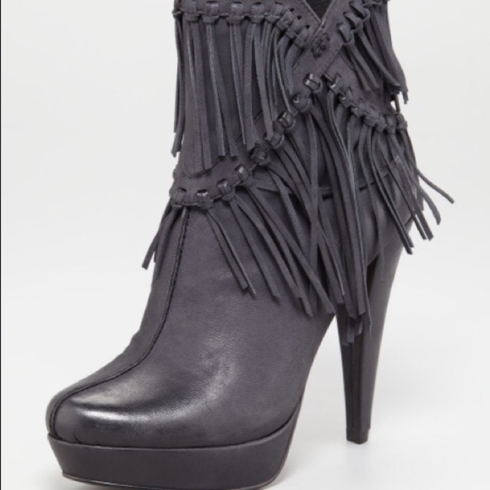 Boots - Picture 2 of 4